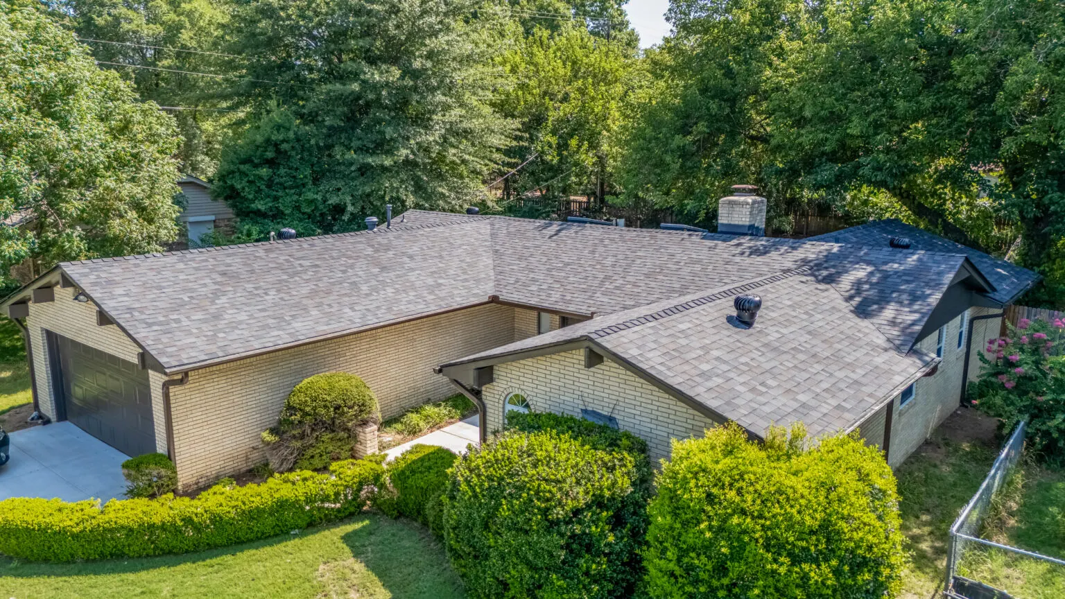 profile photo for SwiftCo Roofing